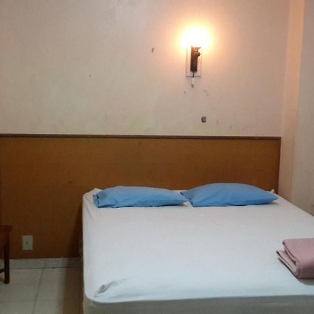 Hotel Pinangsia Jakarta Extérieur photo
