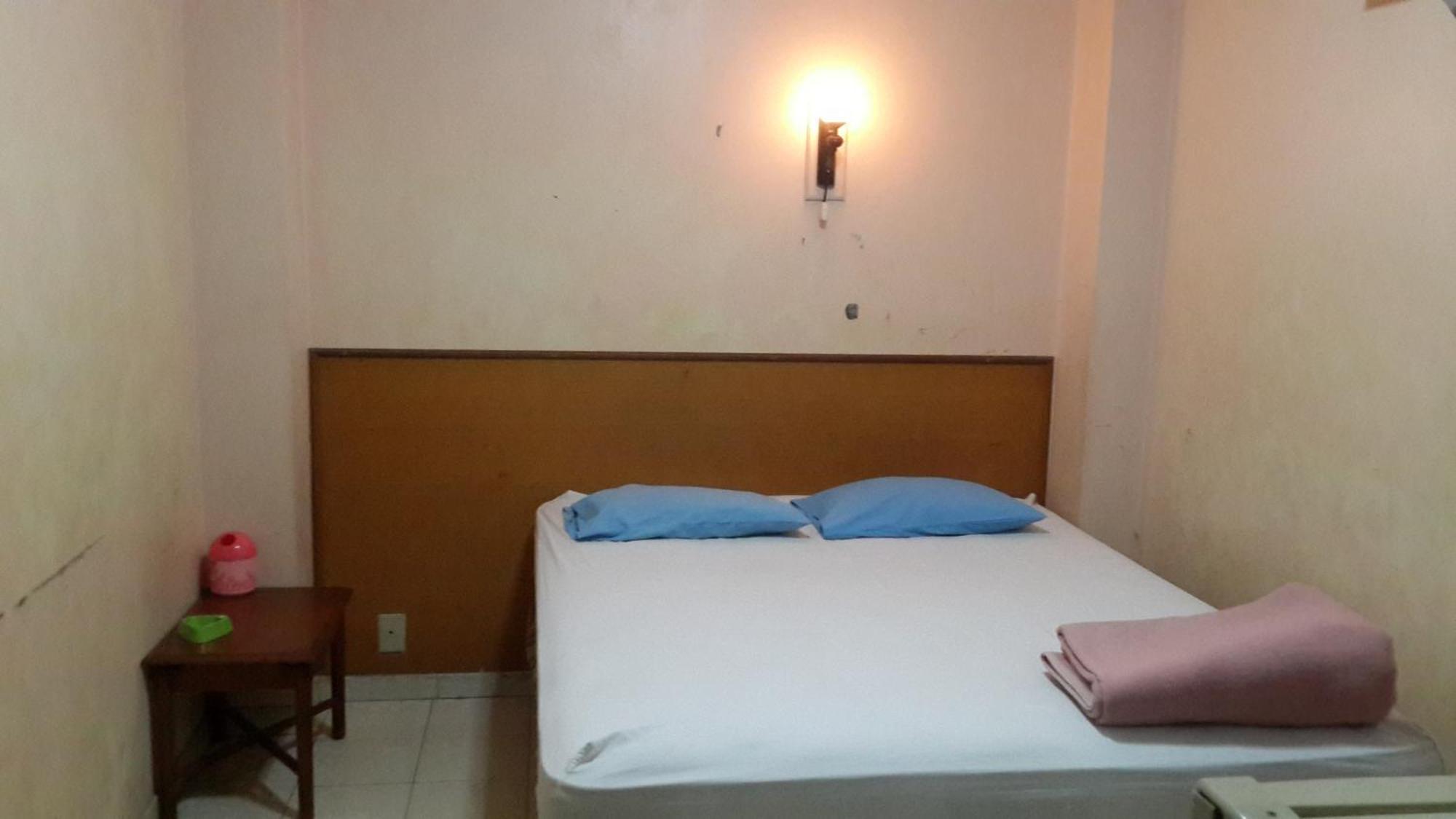 Hotel Pinangsia Jakarta Extérieur photo